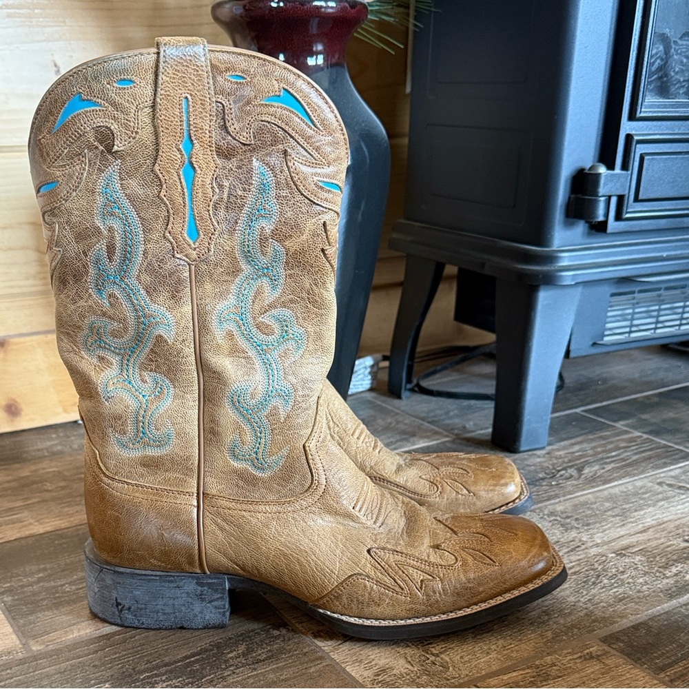 Ariat Tan and Blue Heeled Boots